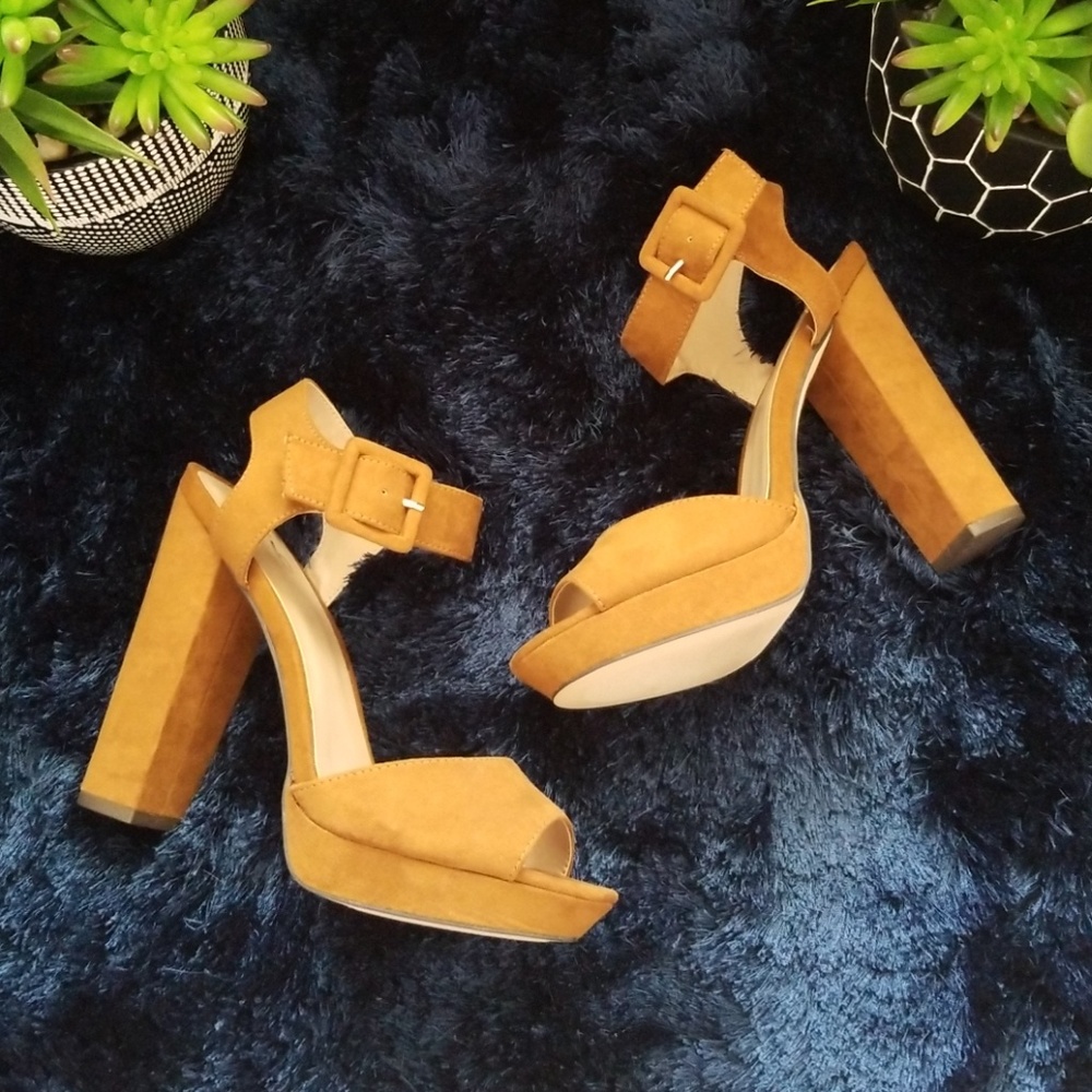 Mix No. 6 'Yenia' Heels - Picture 1 of 5